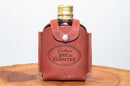 1 CACHAÇA ARTESANAL VALE DA CANASTRA OURO COM CAPA DE COURO - 160 ML