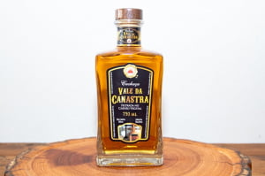 CACHAÇA OURO ENVELHECIDA POR 5 ANOS - PINCK ESPECIAL 750 ML